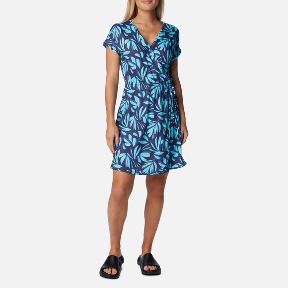 Columbia CHILL RIVER PRINT WRAP DRESS large - Picture 1 of 9
